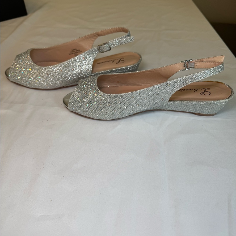 L Lorraine Bonnie Silver Dress Shoes